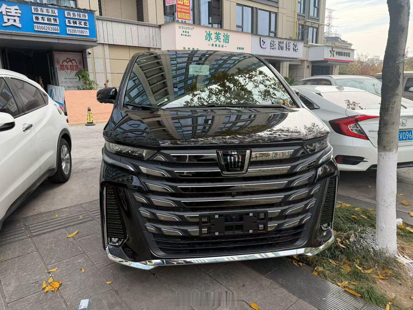 最新购入：刚刚上牌28公里的威尔法高配.喜欢的联系