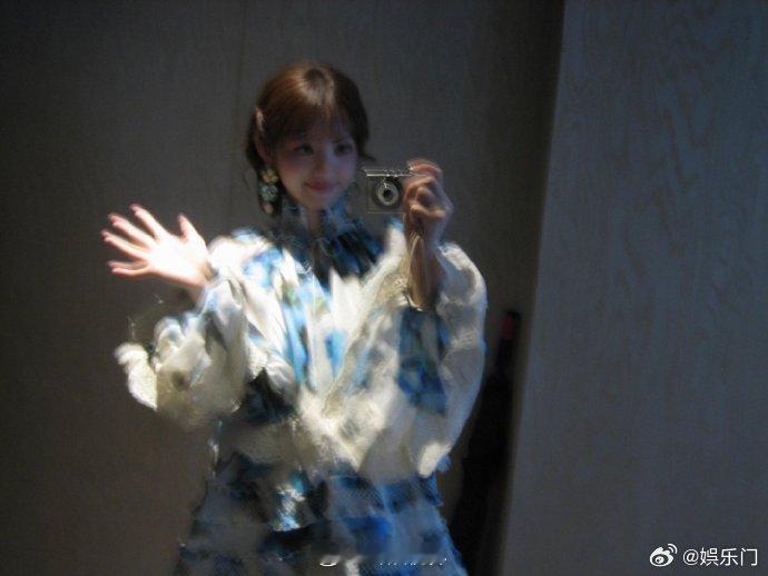 万妮达上歌手田曦薇打call歌手今晚十人抢位歌手2026歌手今晚十人抢位大战预热
