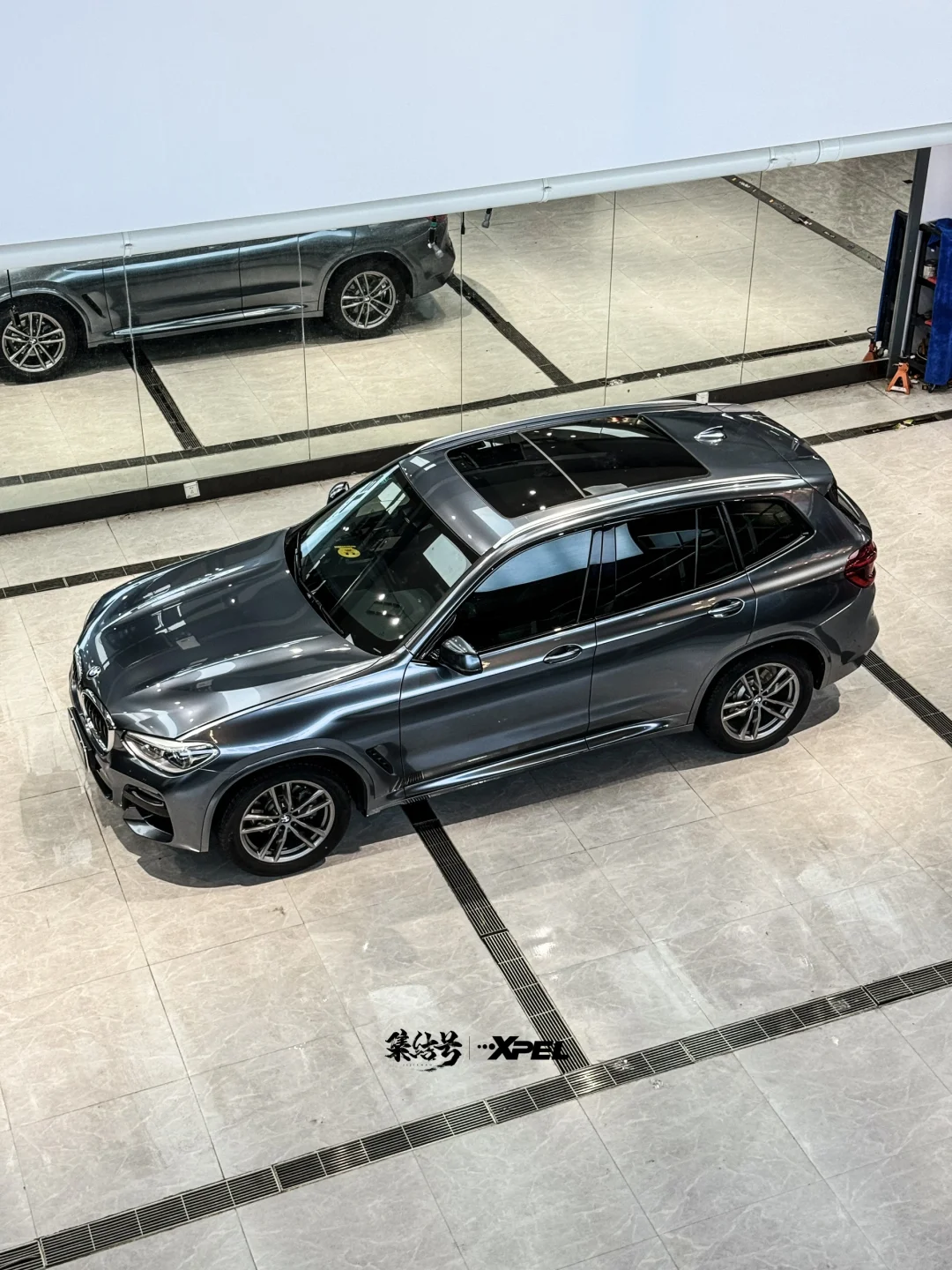 征服每一条路，都是来自公路之王驾驶的男人