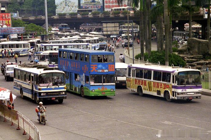 当年广州的双层巴士 