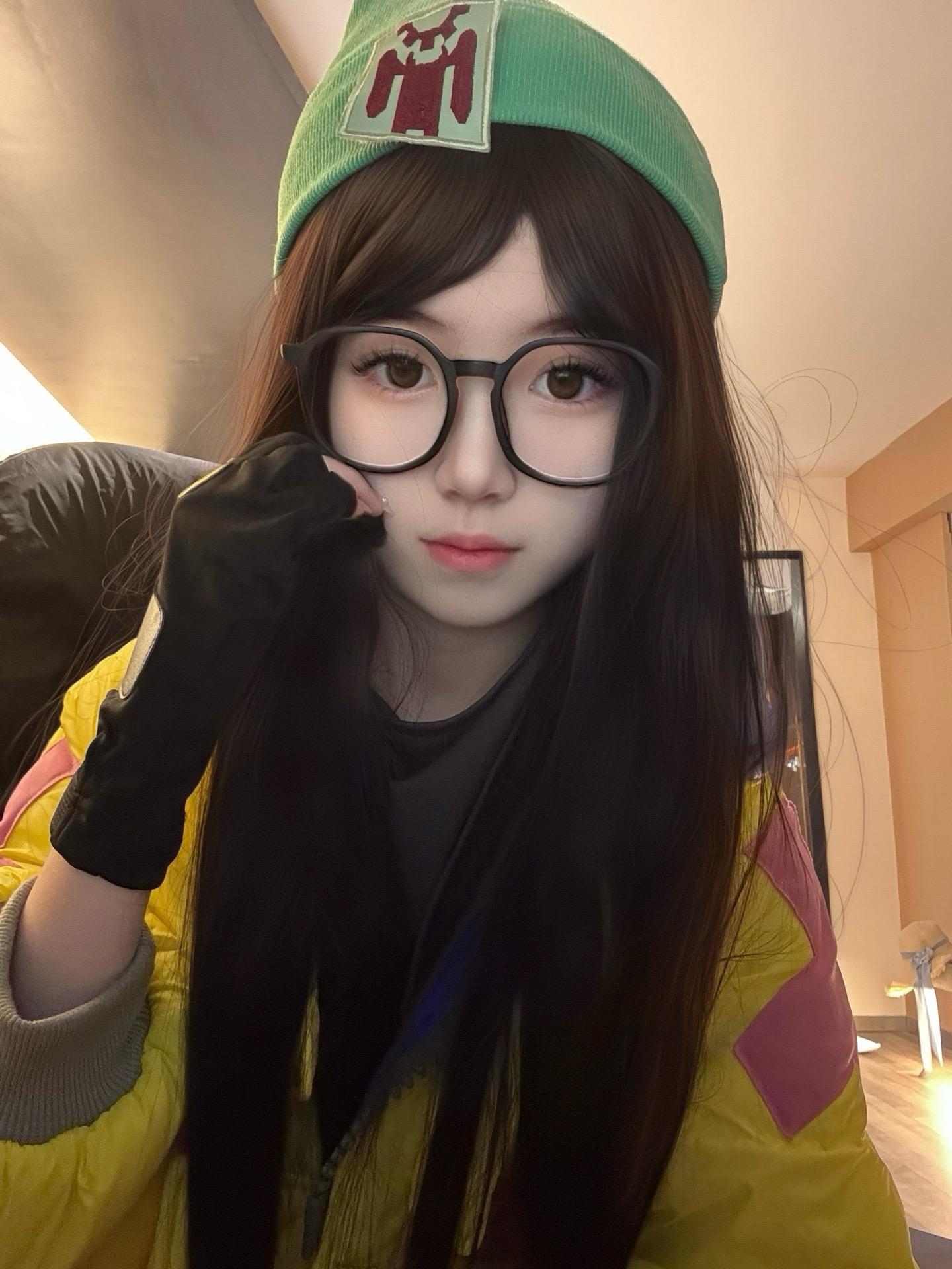 鸡妈妈来咯