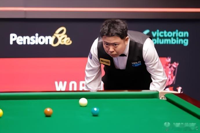 斯诺克世锦赛肖国栋10比6胜周跃龙 斯诺克世锦赛：肖国栋10-6胜周跃龙，张安达