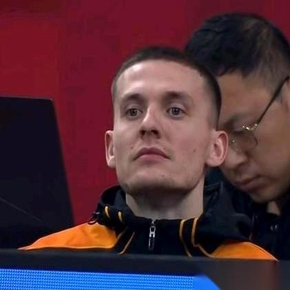 山西男篮这口气，估计要憋到年后了。
张宁，掰着指头算，前后得缺9场。焦海龙，6场