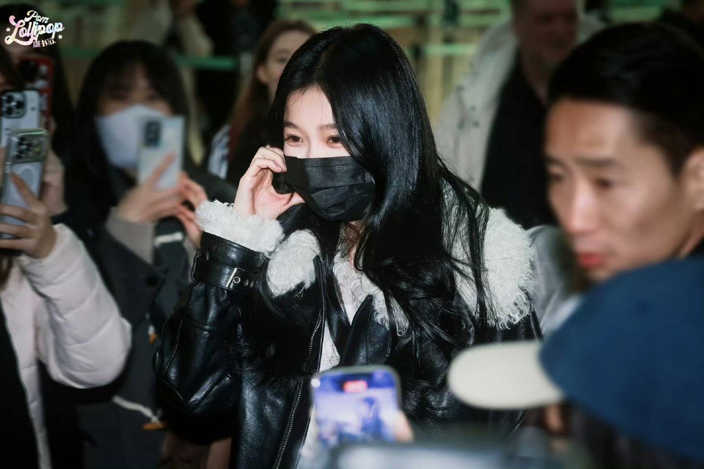 虞书欣出发横店路透，要进组云初令啦！！！虞书欣出发进组云初令 虞书欣云初令虞书欣