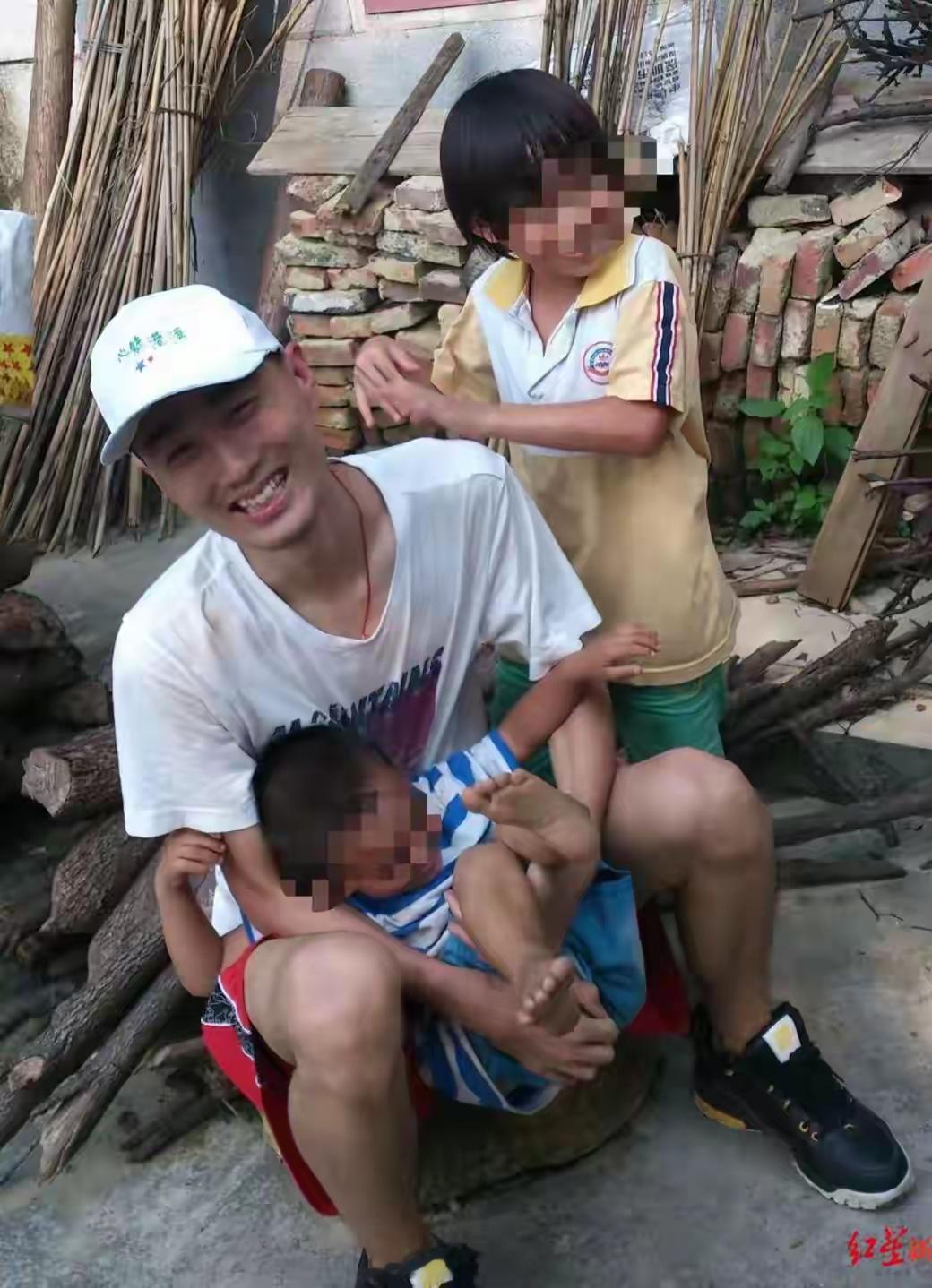 妻子曾多次九十点催程序员丈夫下班年轻人不要做工作狂。上有父母，下有子女。身体是最