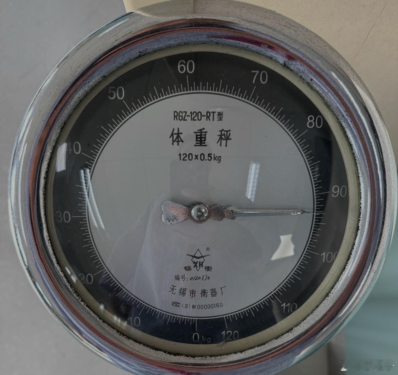 很多朋友问过我是怎么开始跑马拉松的，其实我以前也不跑长距离，几年前因为疫情运动的