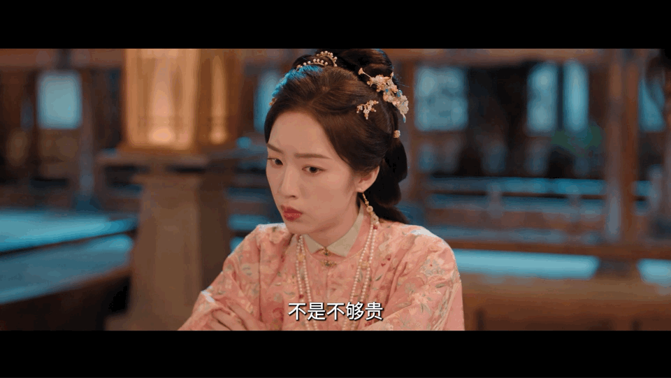 花开锦绣送礼幻视三十而已花开锦绣 花开锦绣里送礼这场戏跟三十而已里的顾佳送礼名场