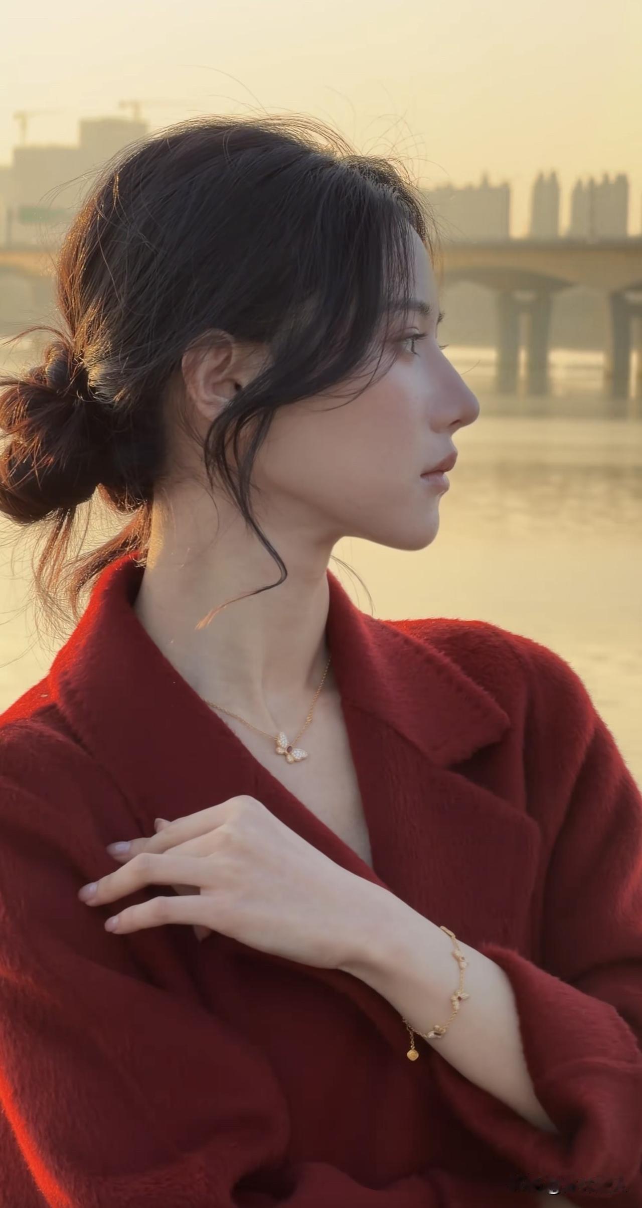 这辈子，最骄傲的一件事就是：哪怕被阴沟里的烂人算计过，被见不得光的破事撮磨过，我