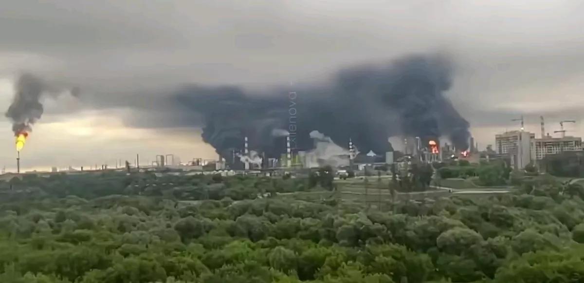 俄媒报道，当地时间18日，莫斯科市市长索比亚宁确认，当天俄首都地区遭遇到了两年以