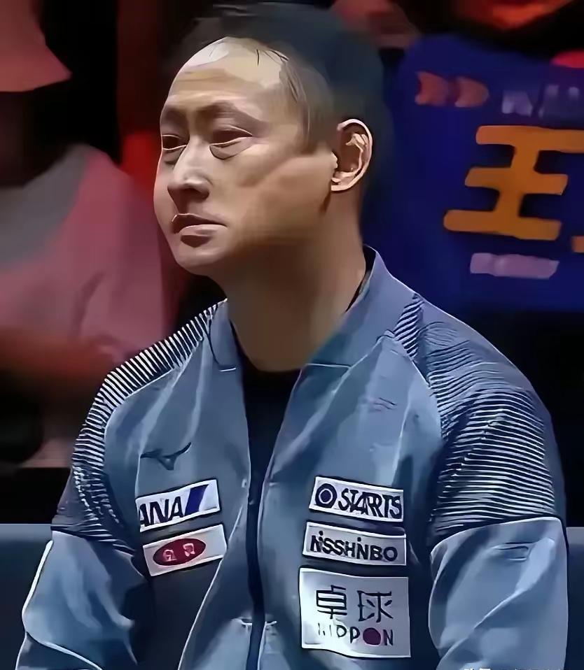 张本宇气的后槽牙都咬碎了
 
​1、一双儿女来到家乡成都比赛，非但没有享受主场待