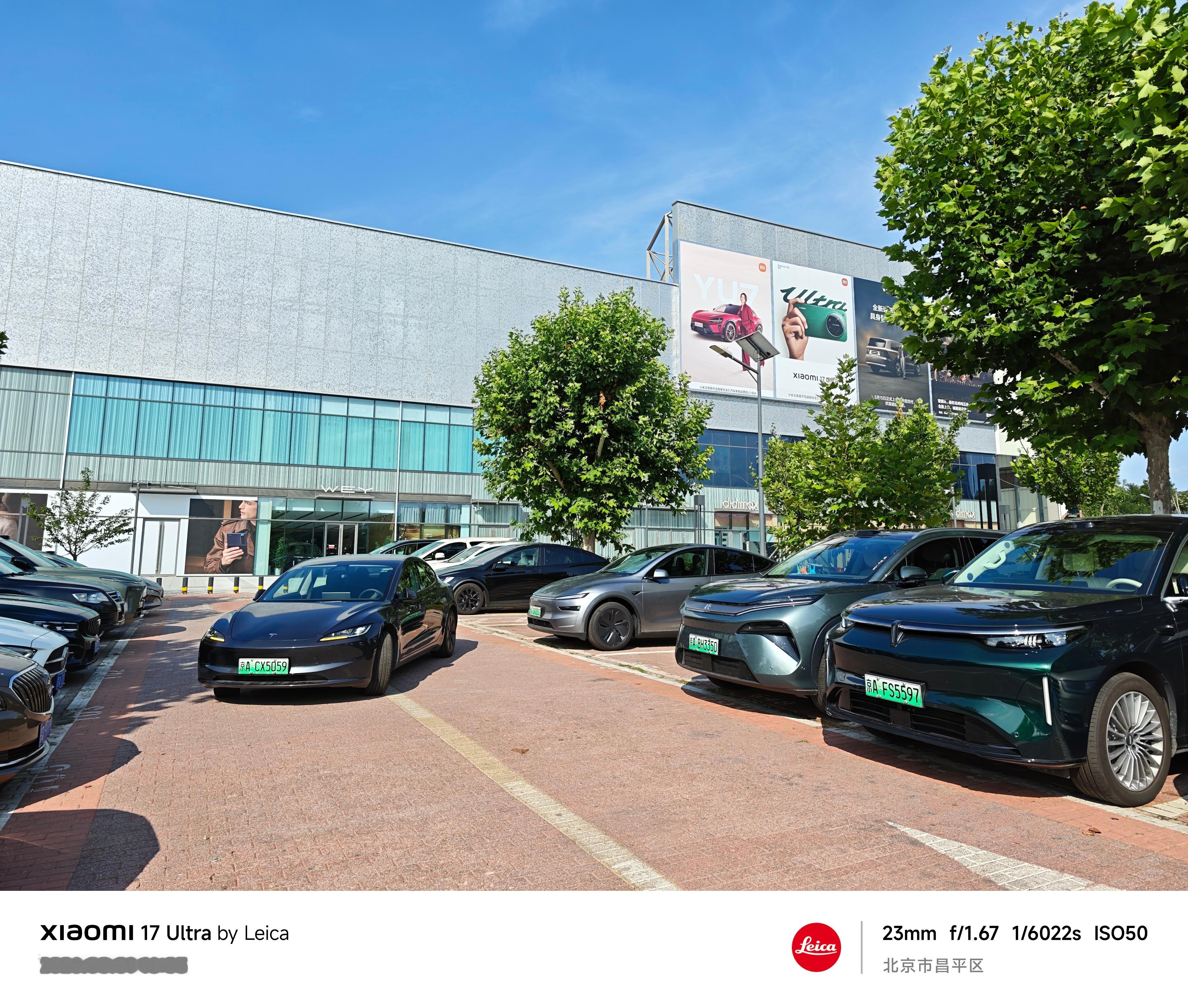 来试下特斯拉Model 3，FSD啥时候上季付啊，六万多买FSD还是有点小贵。