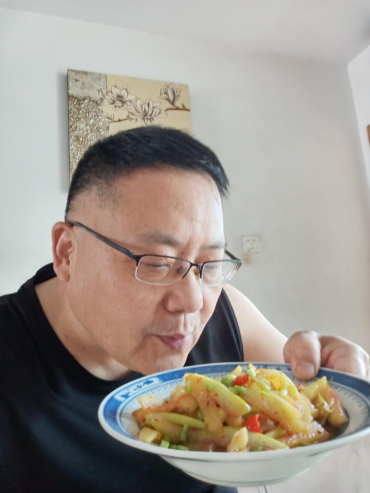 感谢2026年世界杯，我这个好吃的人又可以不忌口了。

这几天在超市，买了可乐啤