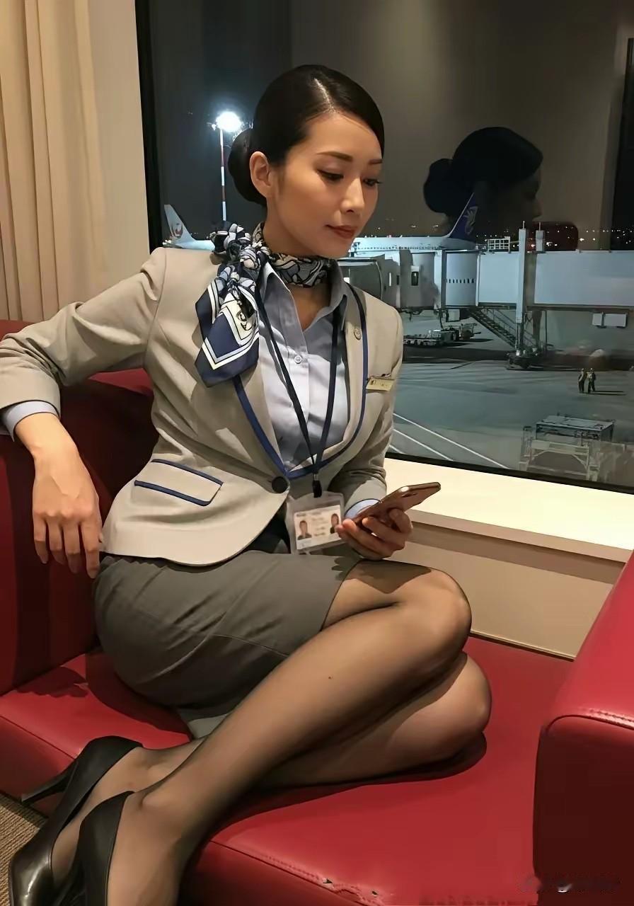 分享一张最近随手拍的照片晚上好[比心]