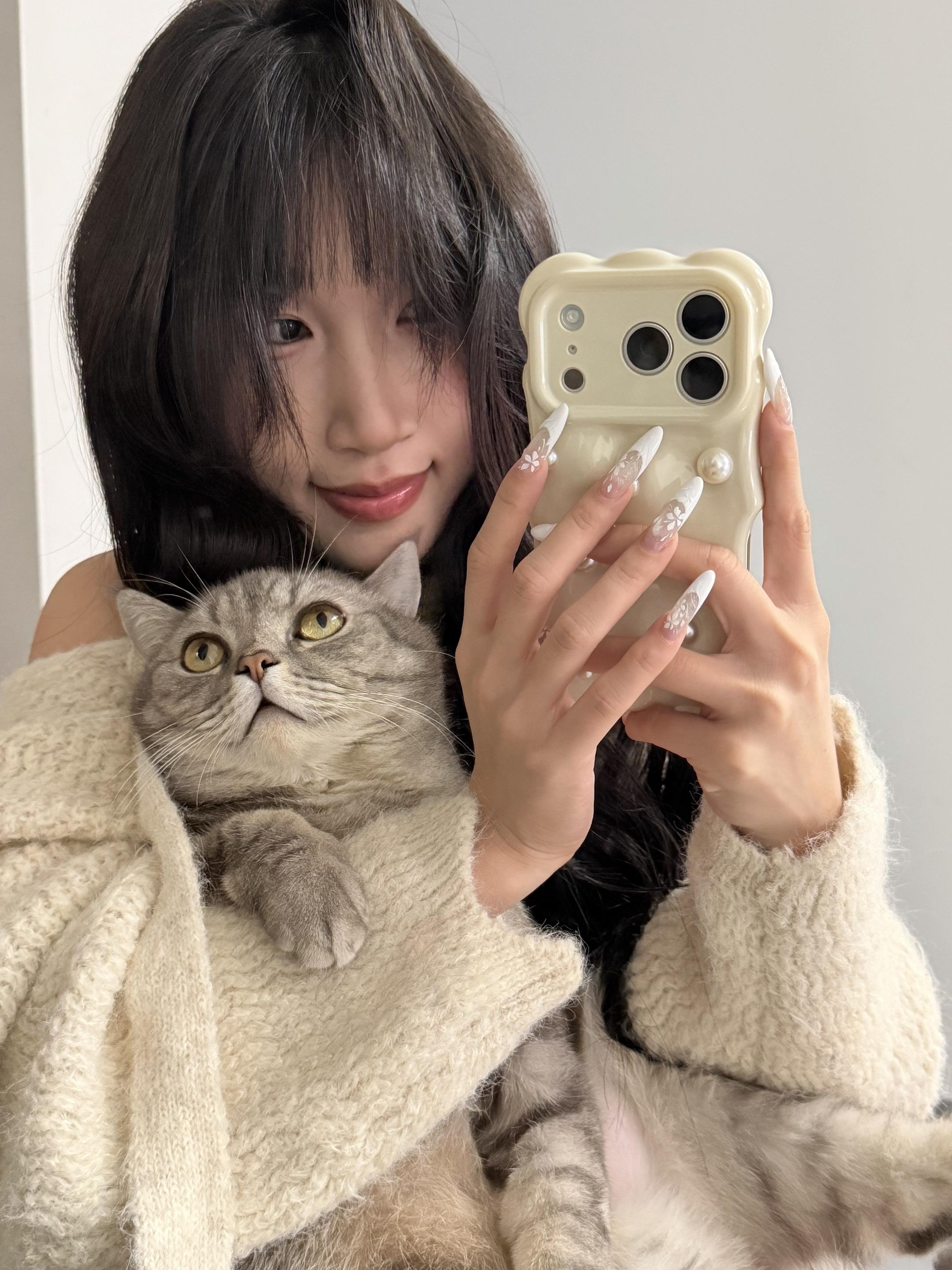 最喜欢猫耳朵了