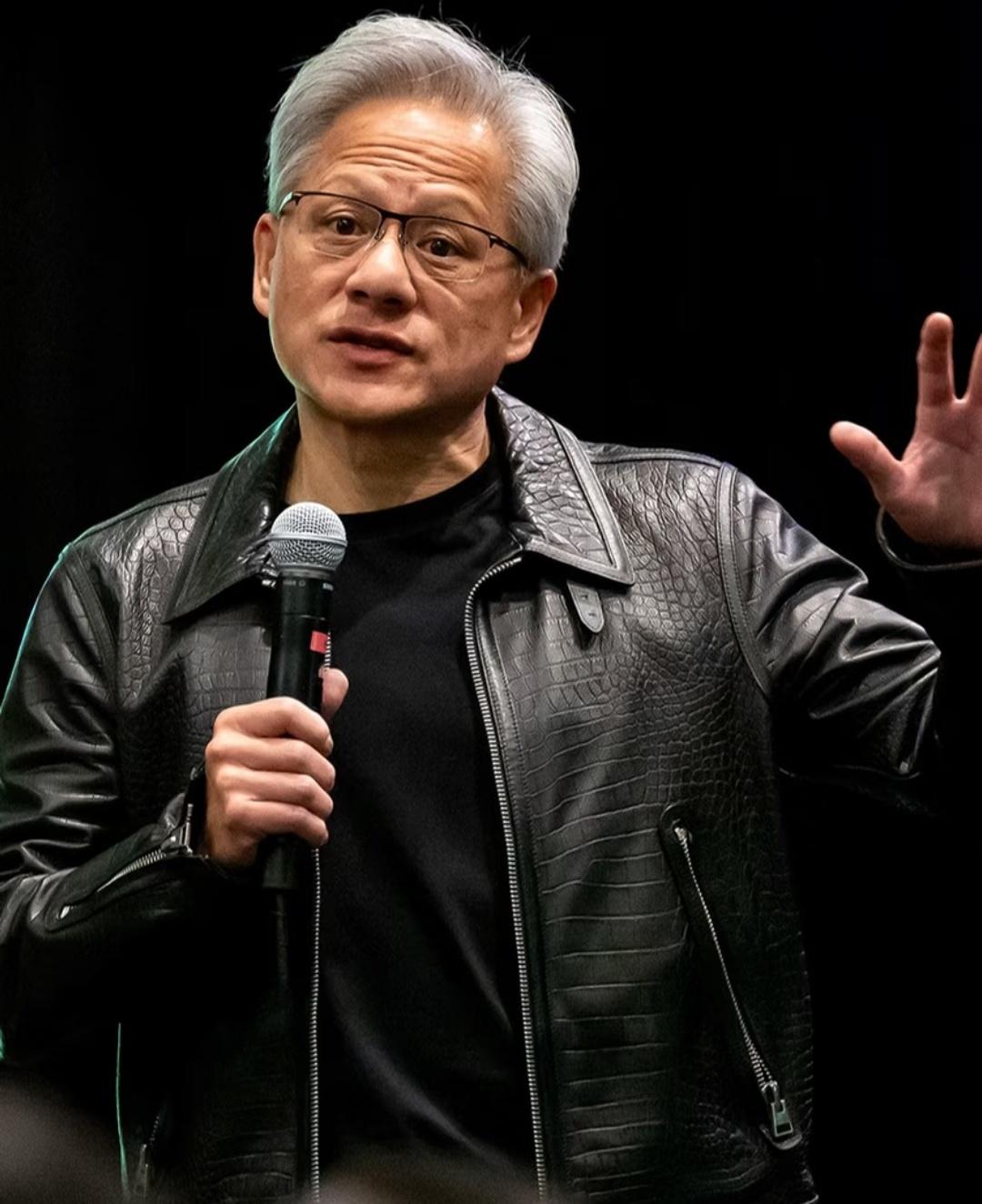 黄仁勋一针见血地指出：
“99%的焦虑都是闲出来的
你只需要问自己两个问题：
