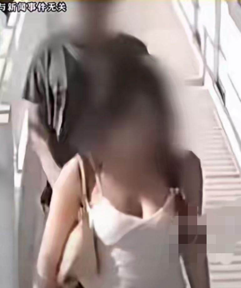 泰国泼水节一名15岁少女遭军人尾随，进公厕性侵，锁定一名嫌疑人为20岁现役二等兵