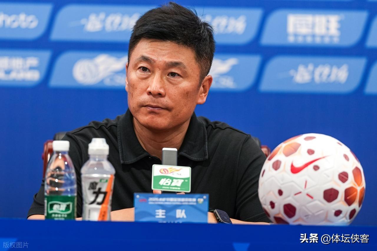 1-0！大连英博赛季双杀辽宁铁人
看看李国旭赛后怎么说
比赛难说精彩，但是结果很