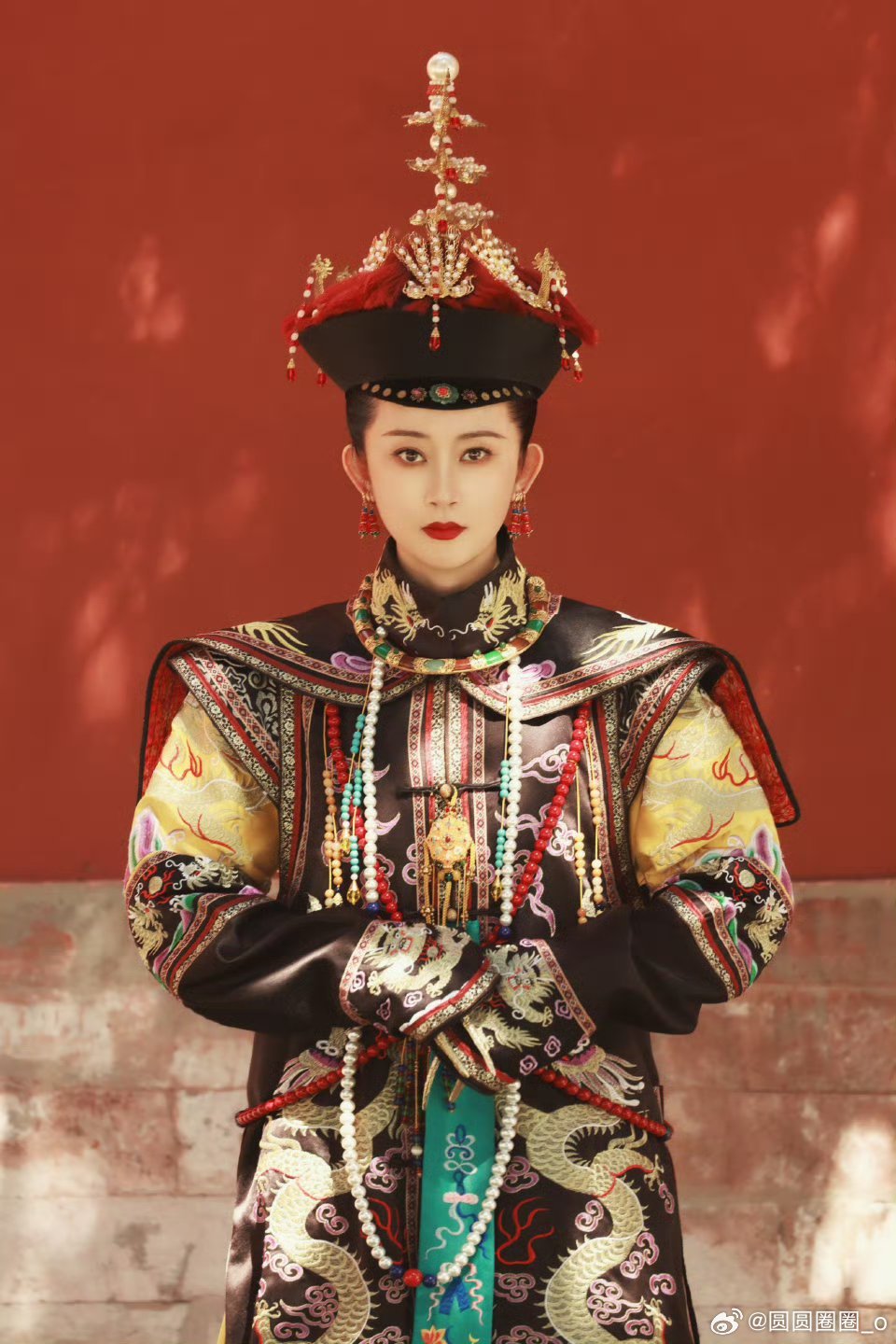 甄嬛传里真的没有刘芊螢吗刘芊螢后面的汉服造型又很温婉，拿团扇的样子，像从《甄嬛传