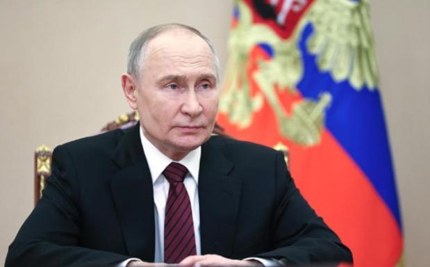 如果普京倒下后，俄罗斯会怎么样？这个问题新加坡国父李光耀在十年前给出了一个让人不