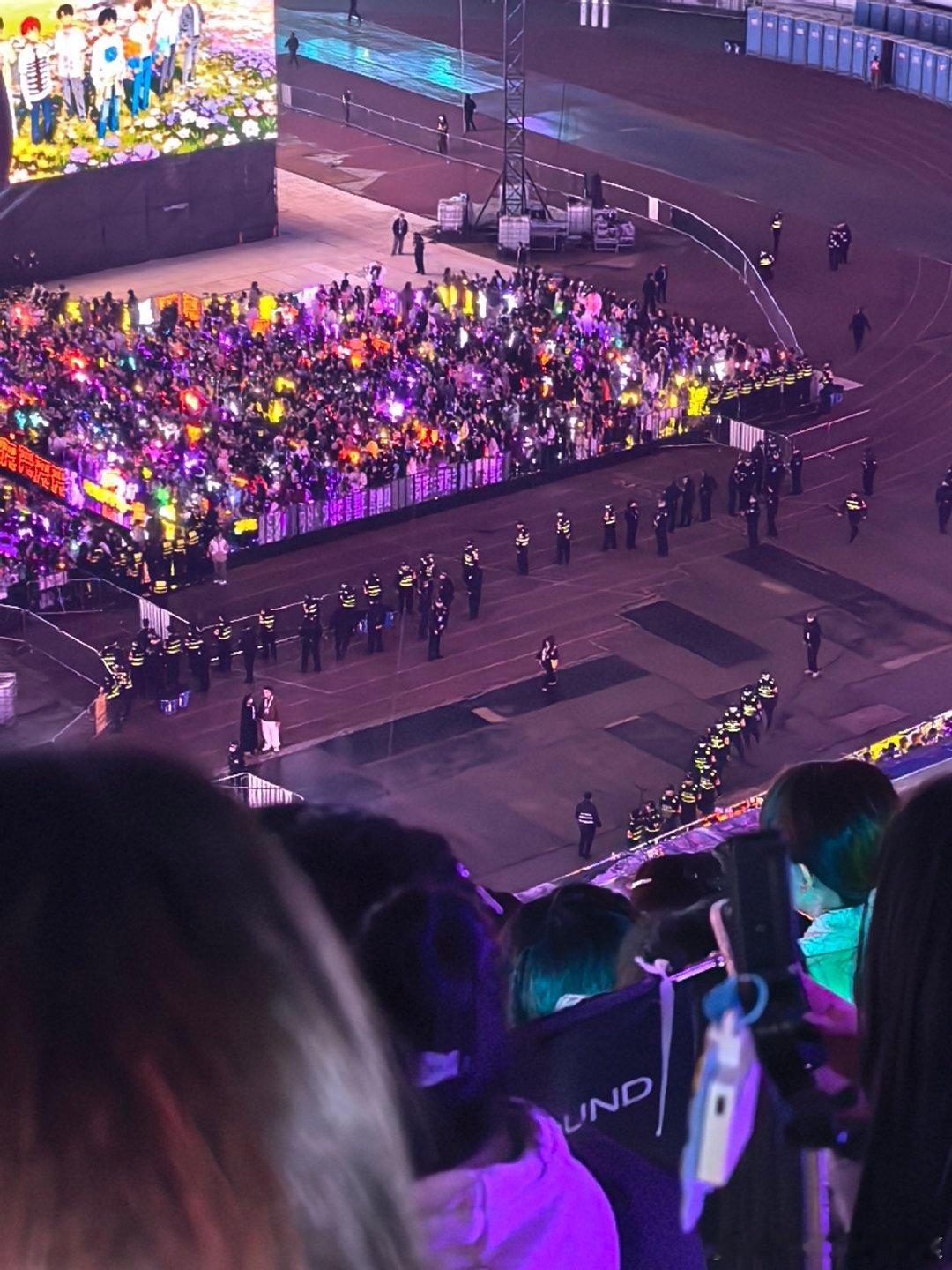 花车要来了？开始加强安保和拉网了？！