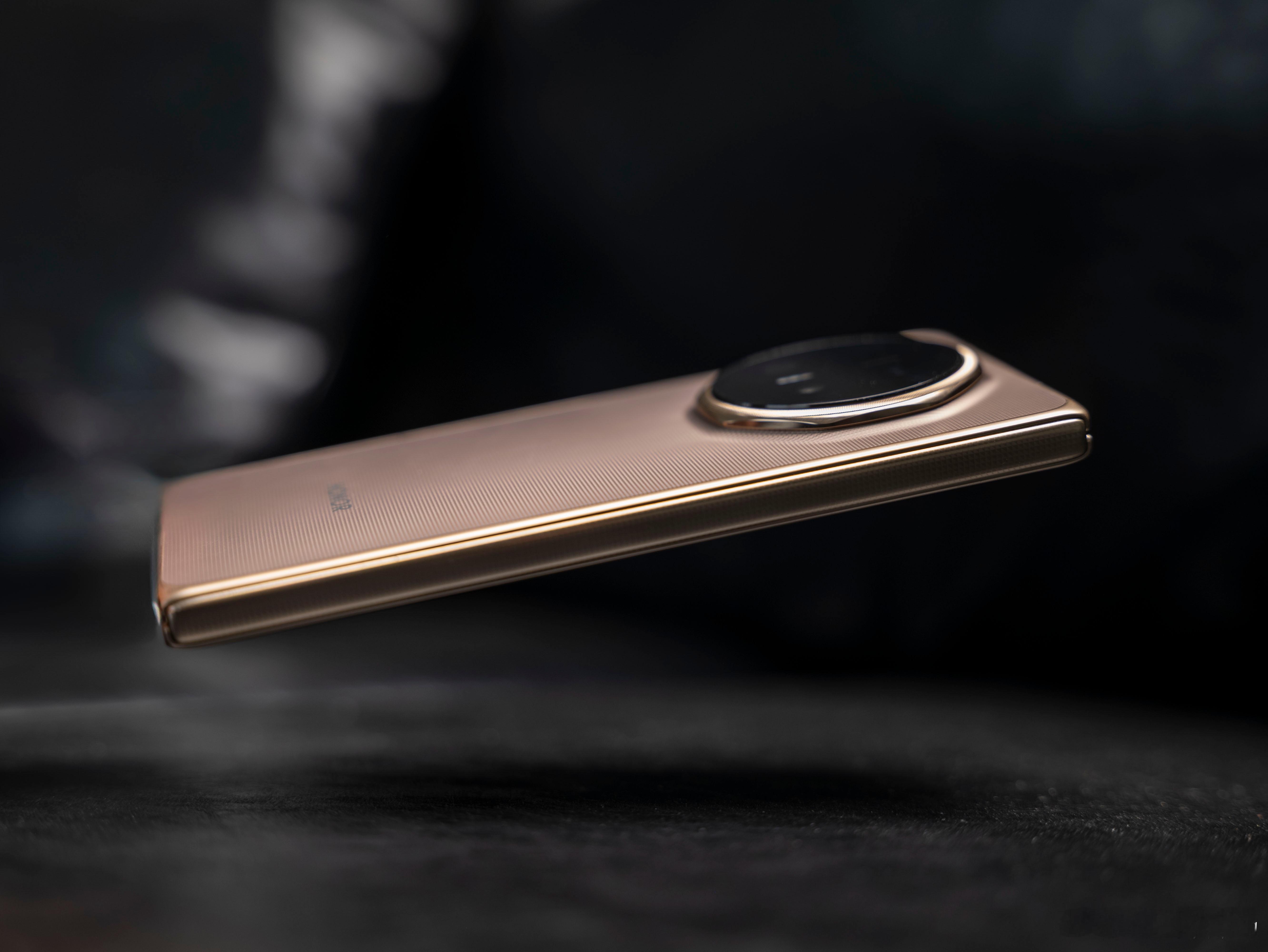 这张图越看越喜欢真是拍的挺辛苦 