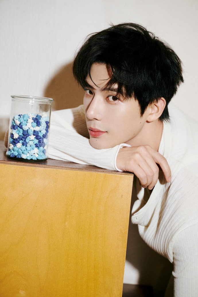 王安宇见面会官宣王安宇buss首场个人见面会正式官宣！5月30日19:30登陆成