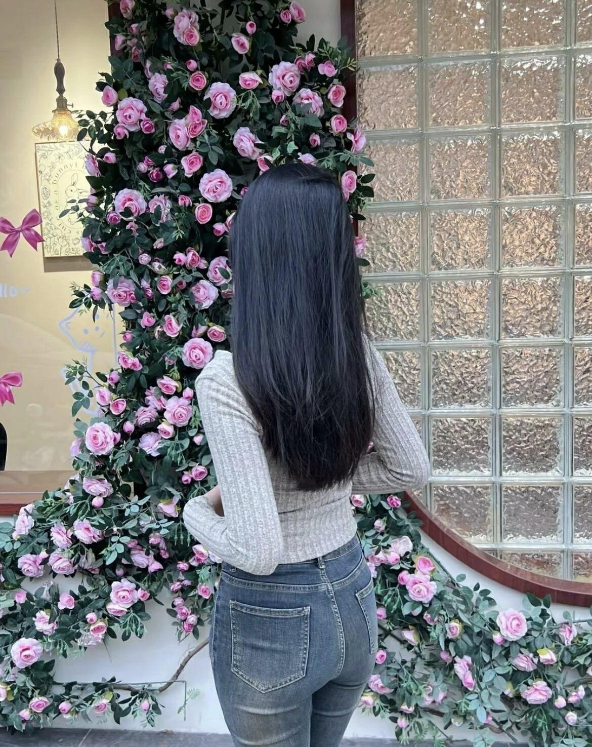 少女心爆棚的粉色花墙，快来打卡吧！🌸💕