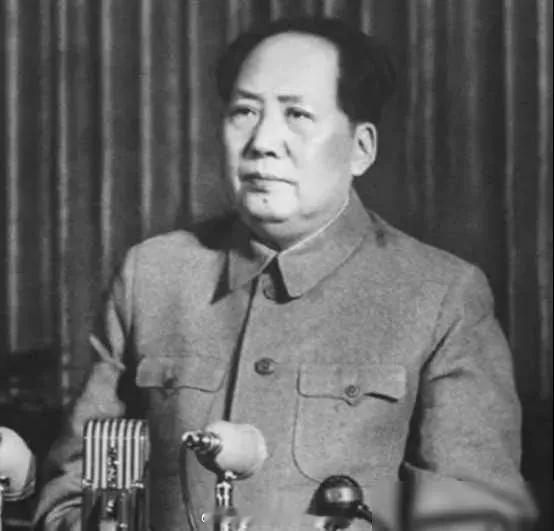 1958年6月29日，毛主席说：“将来美国在东方战争中不依靠日本是搞不起来的，因