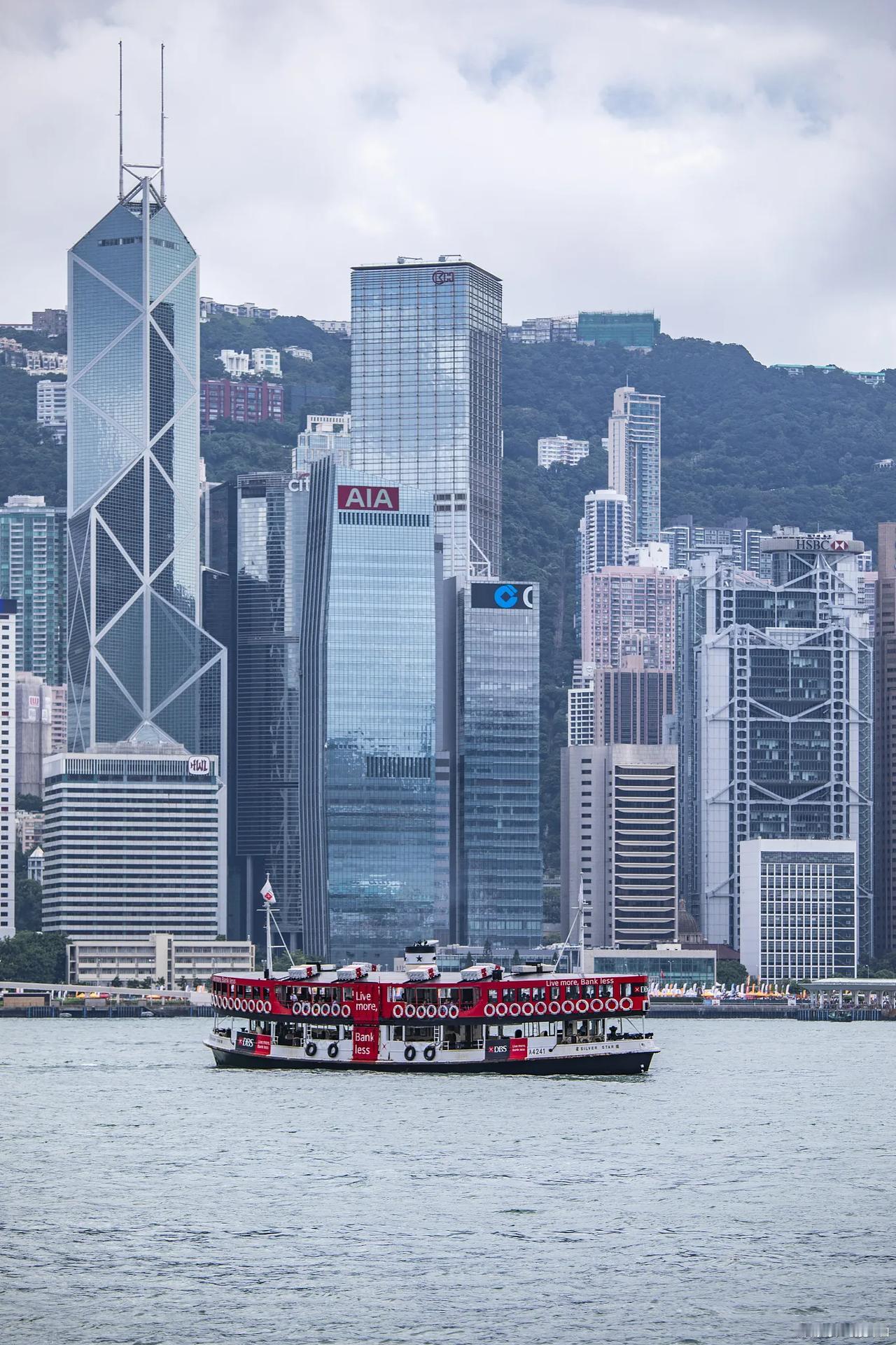 香港是中国的香港！不要吃里扒外！
11月24日，有媒体报道，黑龙江鸡西市一对夫妻