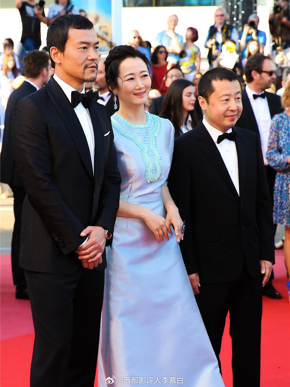 据variety报道，贾樟柯已筹备两年之久的新片《敦煌妈妈》已敲定今年冬天开拍，