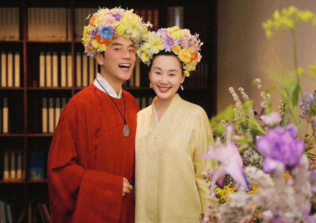 林依轮发文庆祝结婚31周年林依轮回应结婚31年三十一年婚姻圆满纪念，林依轮发文告