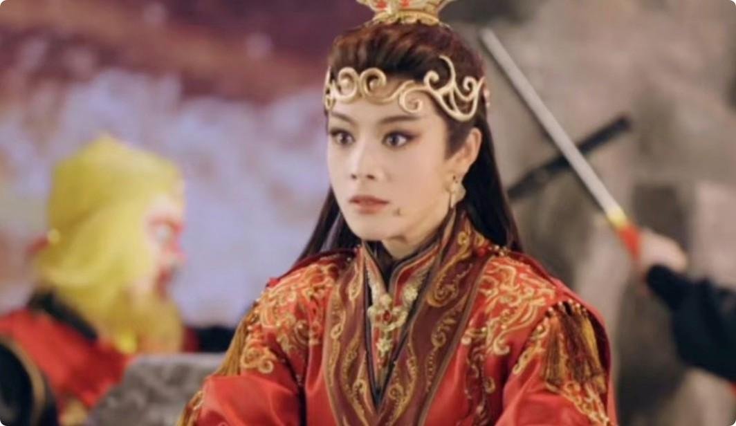这么美的孙悟空竟是女演员扮的谁能想到，眼前英气凛然、气质绝美的齐天大圣，竟然是女