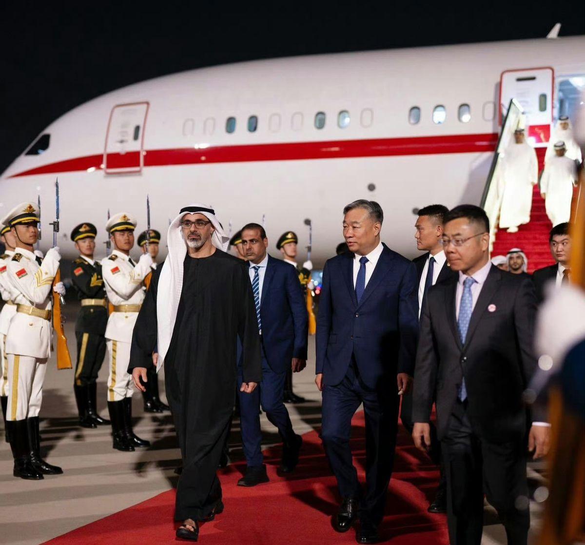 美伊翻脸后多国高官扎堆访华，普京挂电话就安排关键任务。

据中国外交部消息，14