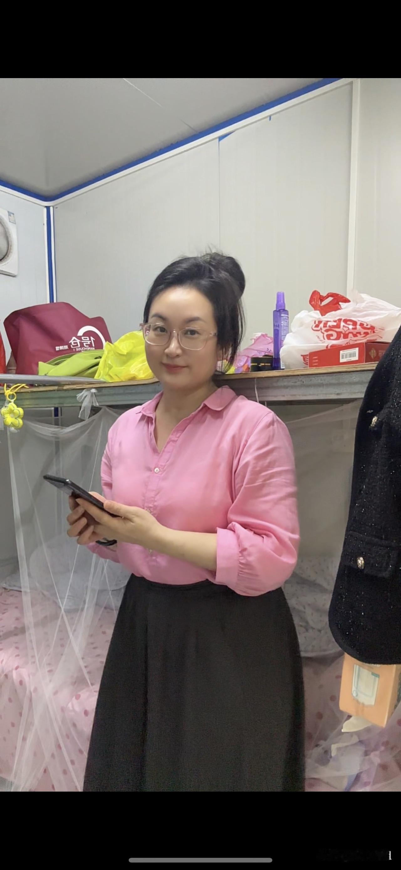 这两天也是一点状态都没有，工作又紧张，什么都急，工作量大到根本做不完，早上七点起