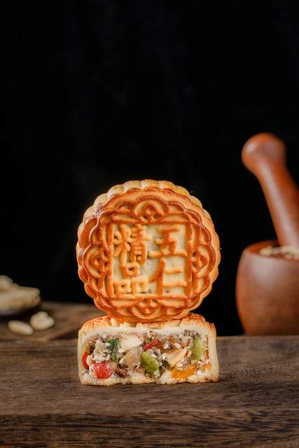 别小看了五仁月饼，它可是月饼界里老祖宗！