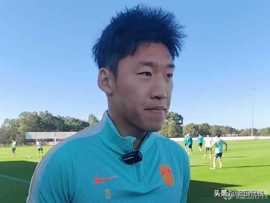 申花球迷不满朱辰杰两场热身赛打满全场…国足没能继续爆冷击败喀麦隆，各种各样不和谐