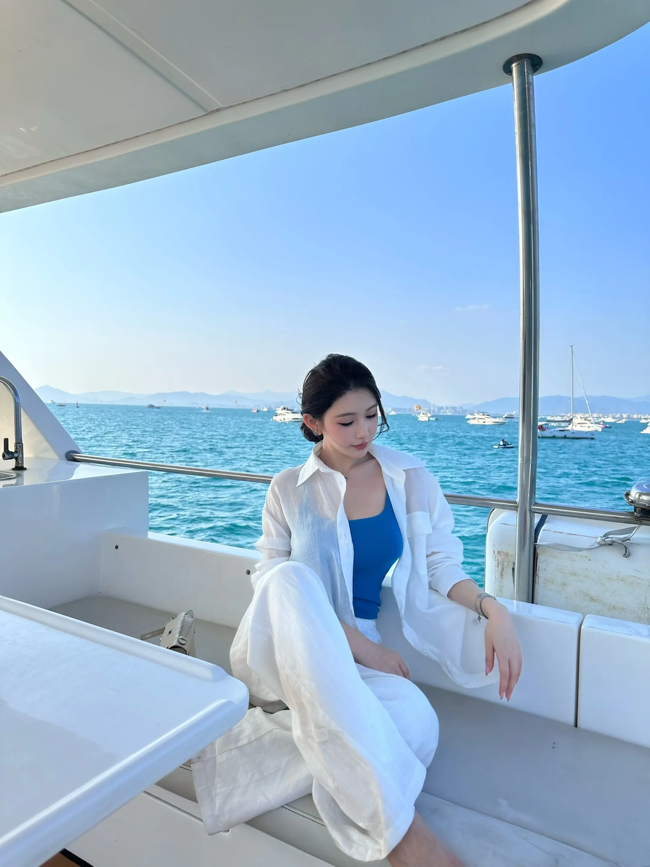 每年出的外扩吊带都太好穿啦。 … 😽喜欢哪个色 ？