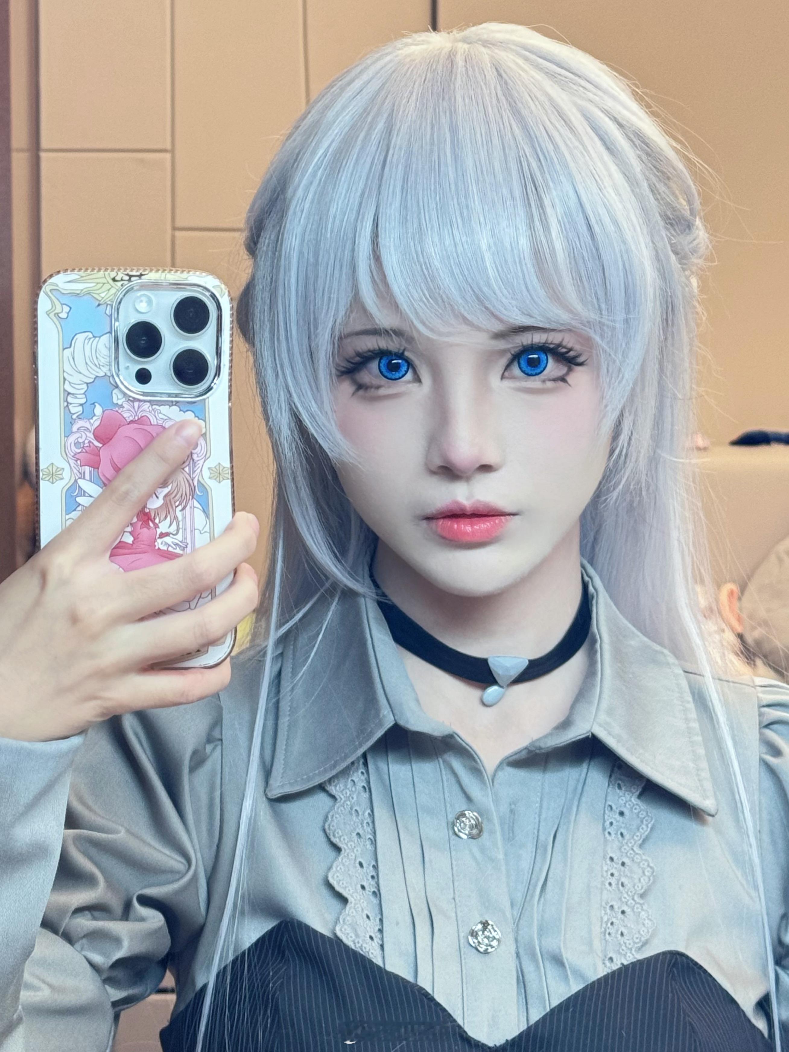 妆面记录：P5X琴音，尝试画一个欧式混血眼窝#河野華[超话]# ​​​