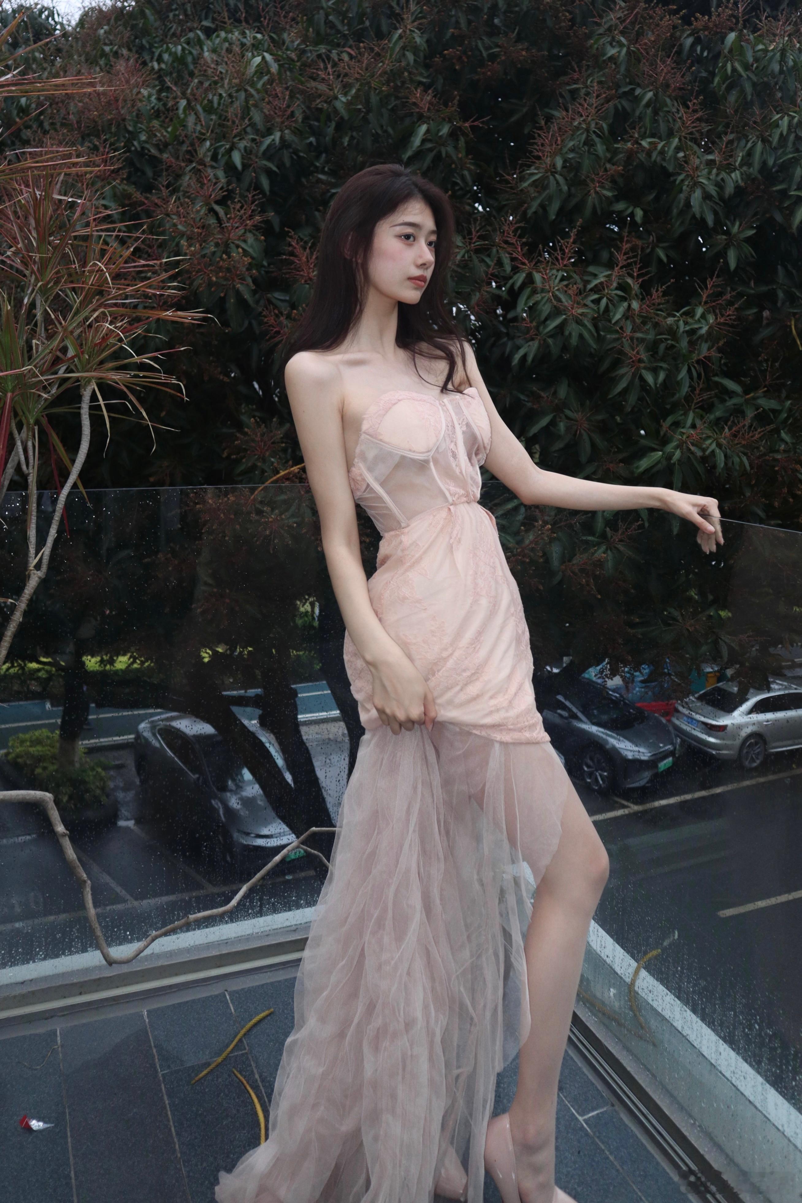 日子总是温暖又闪亮 ​​​