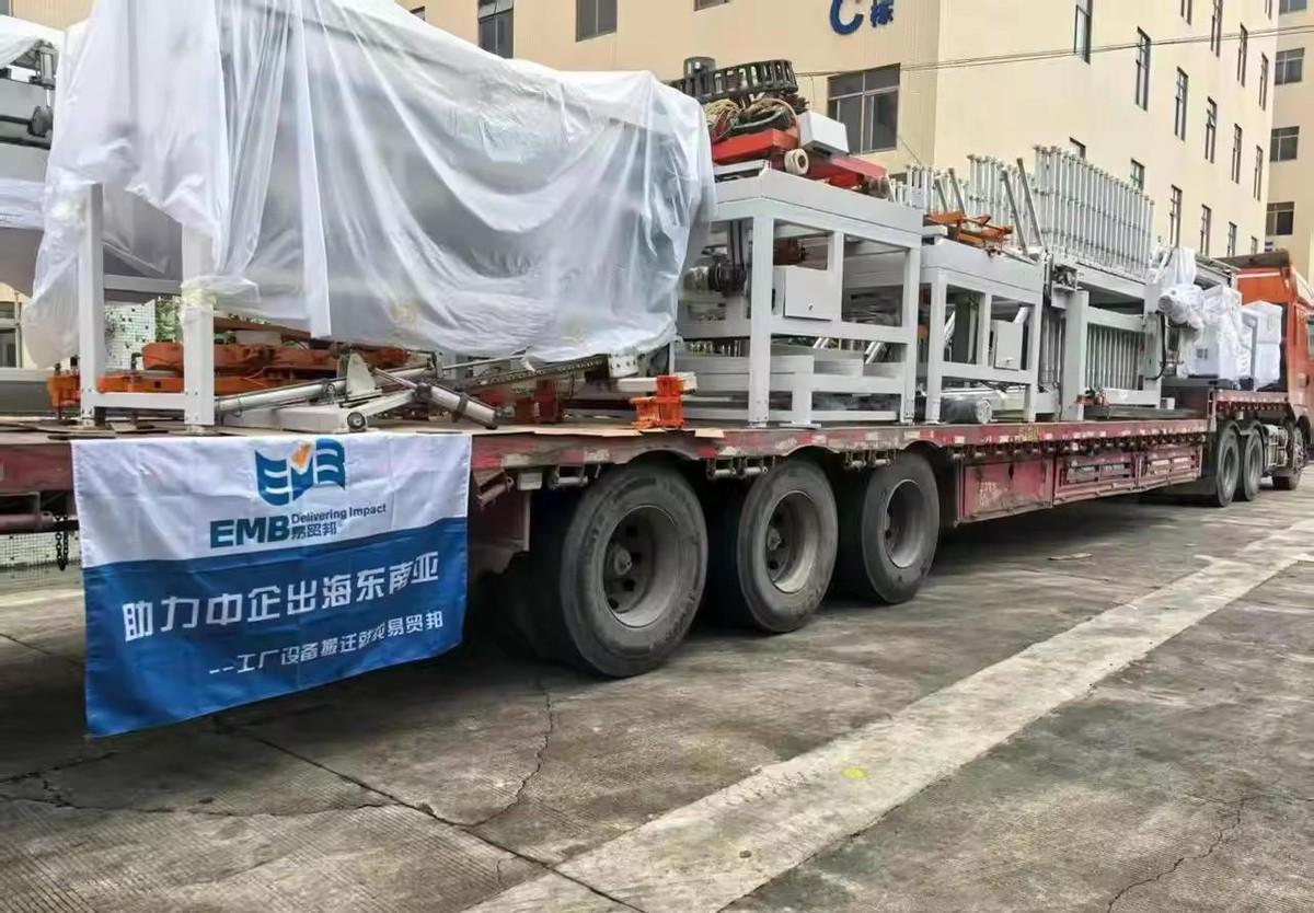 东南亚投资圈最近被印尼的一纸新政搅得不太平静。印尼突如其来把产业本地化率从40%