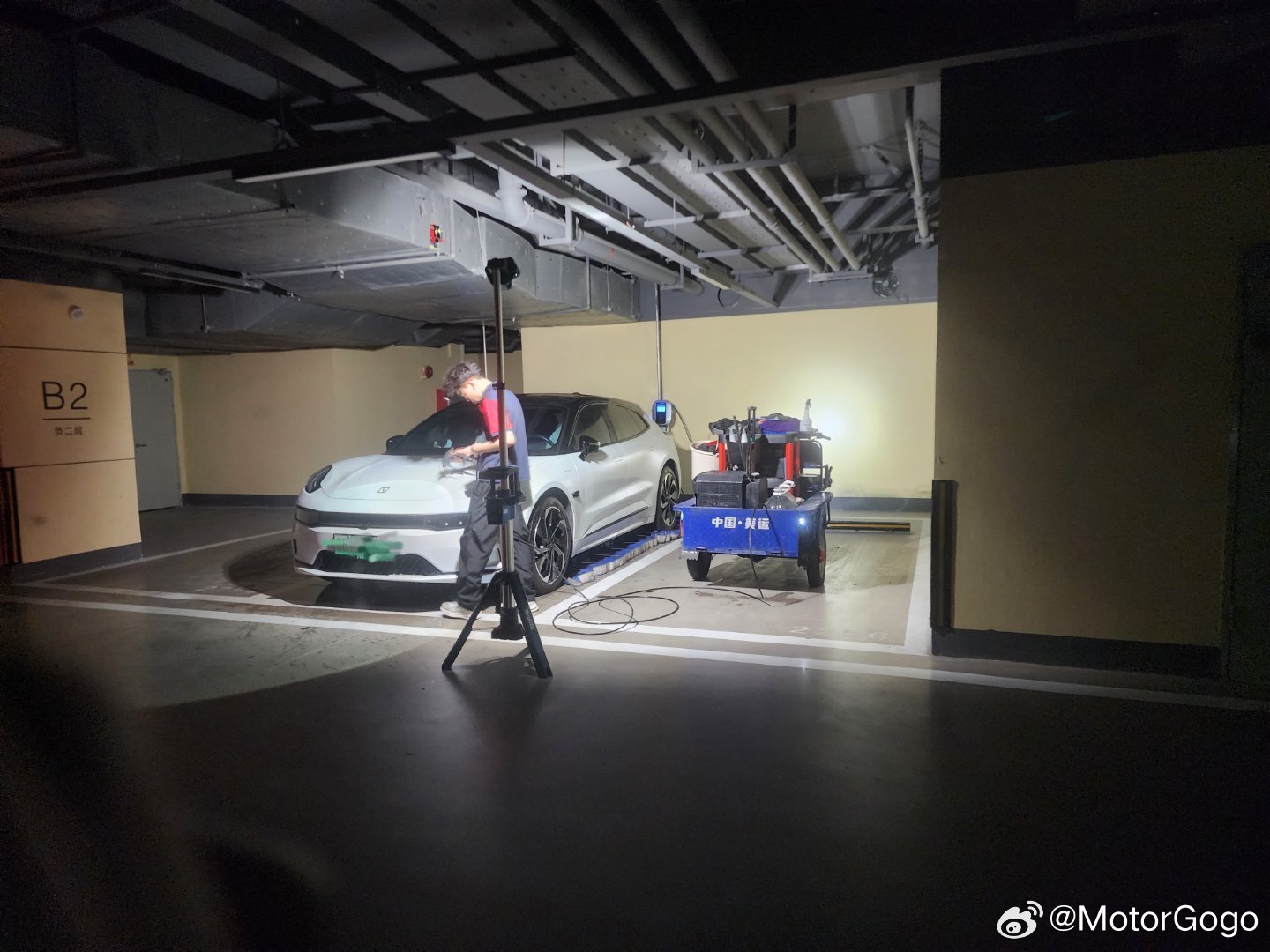 我觉得这个真的可以，刚刚回家楼下看到这个上门洗车服务。之前听群里车主说（一个开s