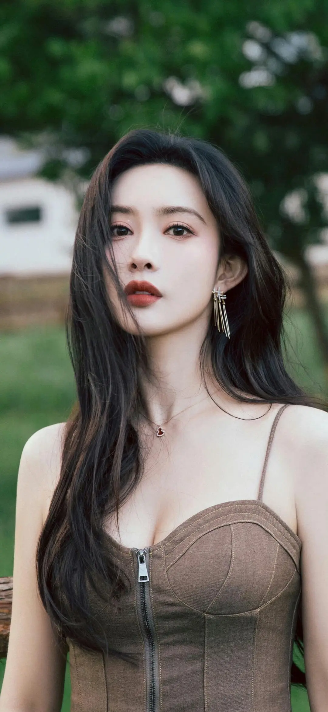 孟子义。美到发光