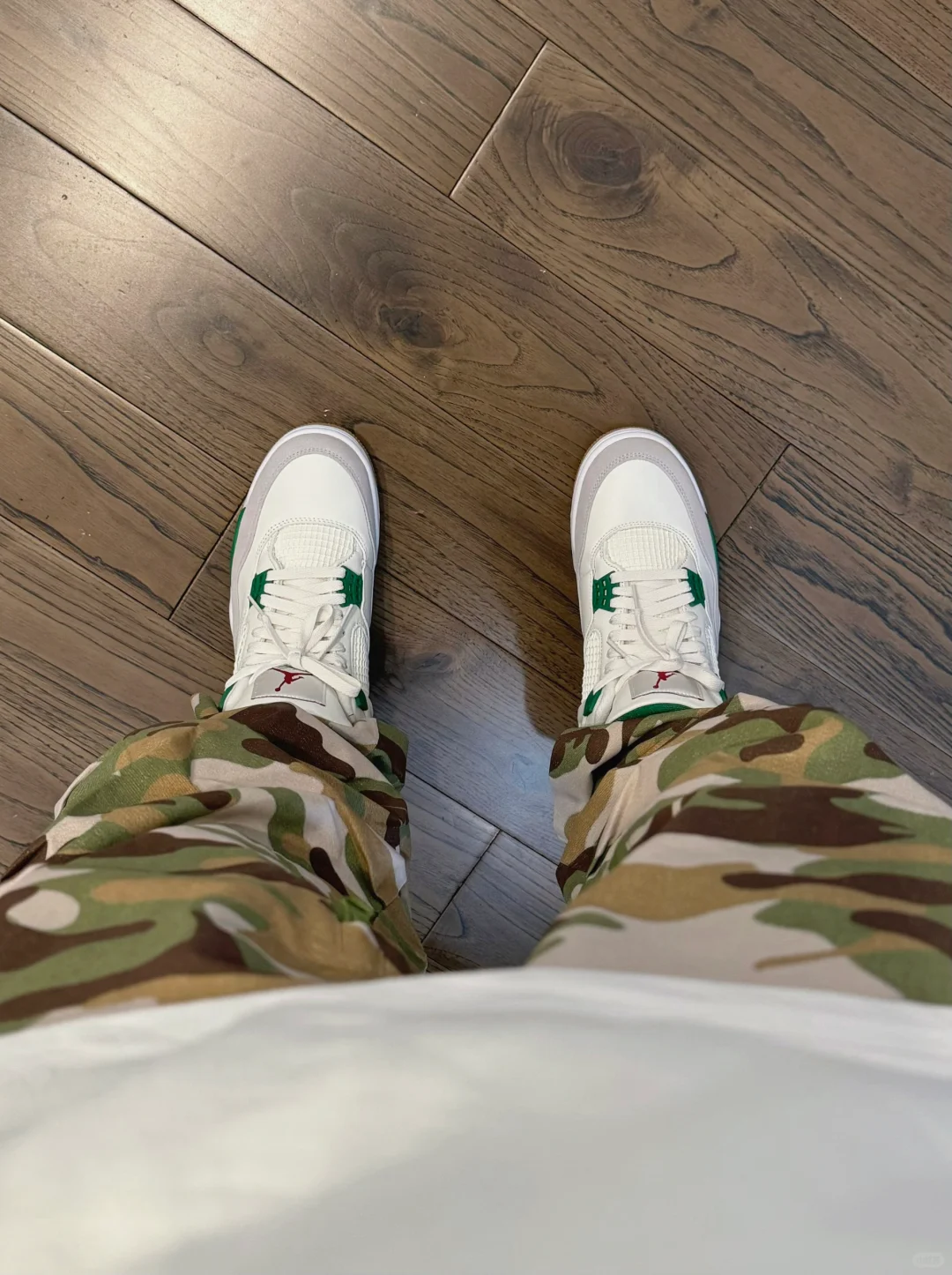 连帽卫衣｜迷彩裤穿搭