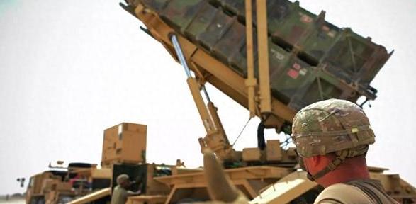 别再迷信所谓“全球最强防御”了，有着多年一线防务经验的前巴基斯坦空军上校苏丹·哈