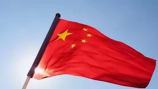 中国已经在按"打大仗"的标准，悄悄给自己系安全带了——只是很多人还没察觉而已。
