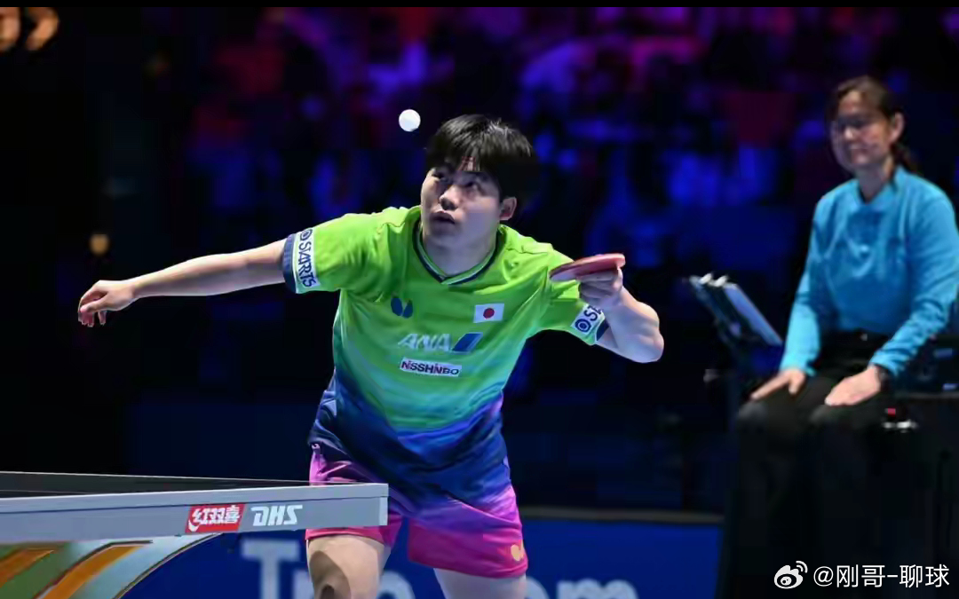 王楚钦夺冠王楚钦首次加冕世界杯冠军 鏖战七局！王楚钦4-3绝杀日本新星，首次加冕