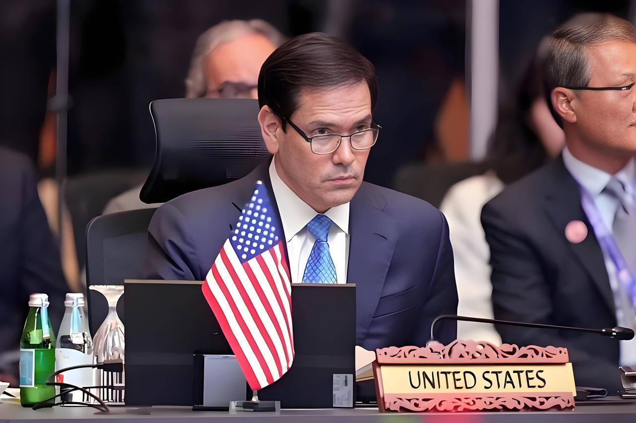 【热点评述】美国为何选择同步推进对伊朗的“极限施压”？
当地时间5月5日，美国国