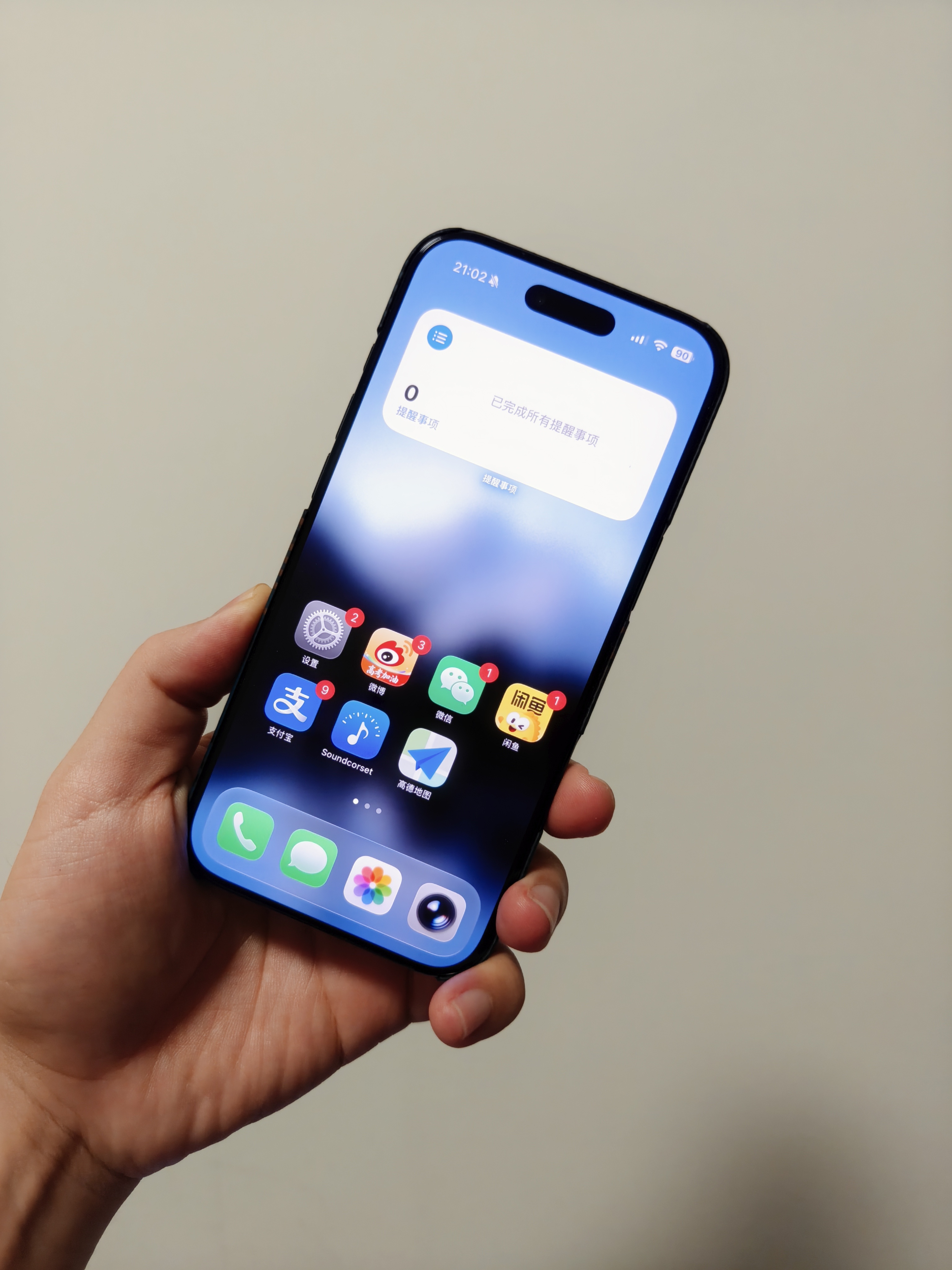iPhone用户的崩溃瞬间 当我 iPhone 变成备胎后，真的神清气爽，好像从
