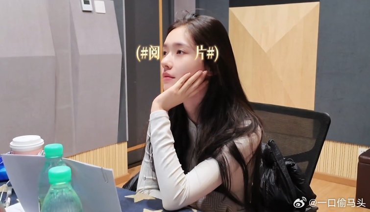 林允原声台词幕后花絮林允用声音给角色注入灵魂谁还没看林允原声台词幕后！现场状态超