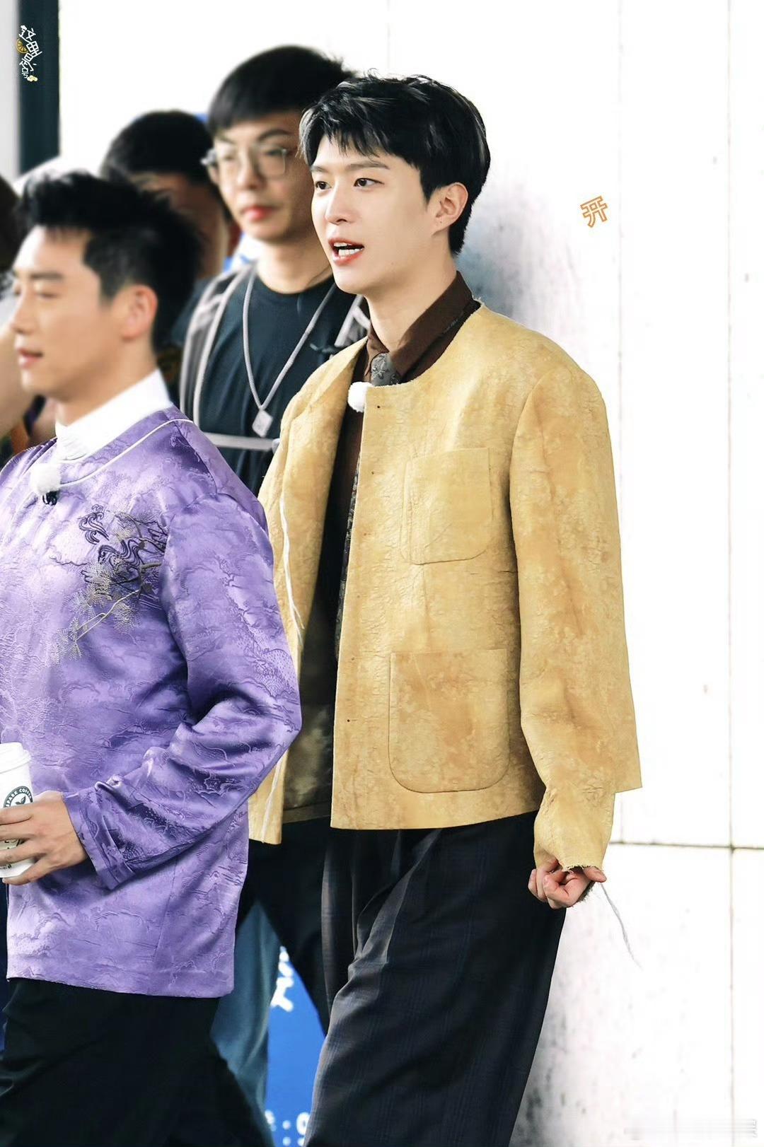 #奔跑吧路透#范丞丞今日份《跑男》南宁站路透🈶春天和“奶黄色”的范丞丞很配喔~